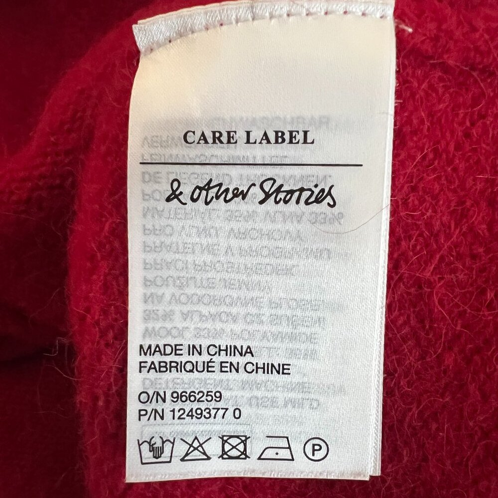 & Other Stories Red Wool Cardigan Size S (US) - Picture 6 of 7